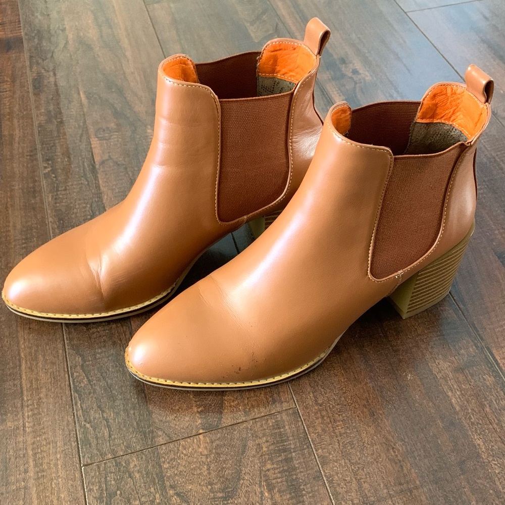 MSLNCORP Tan Ankle Booties SZ- 6
